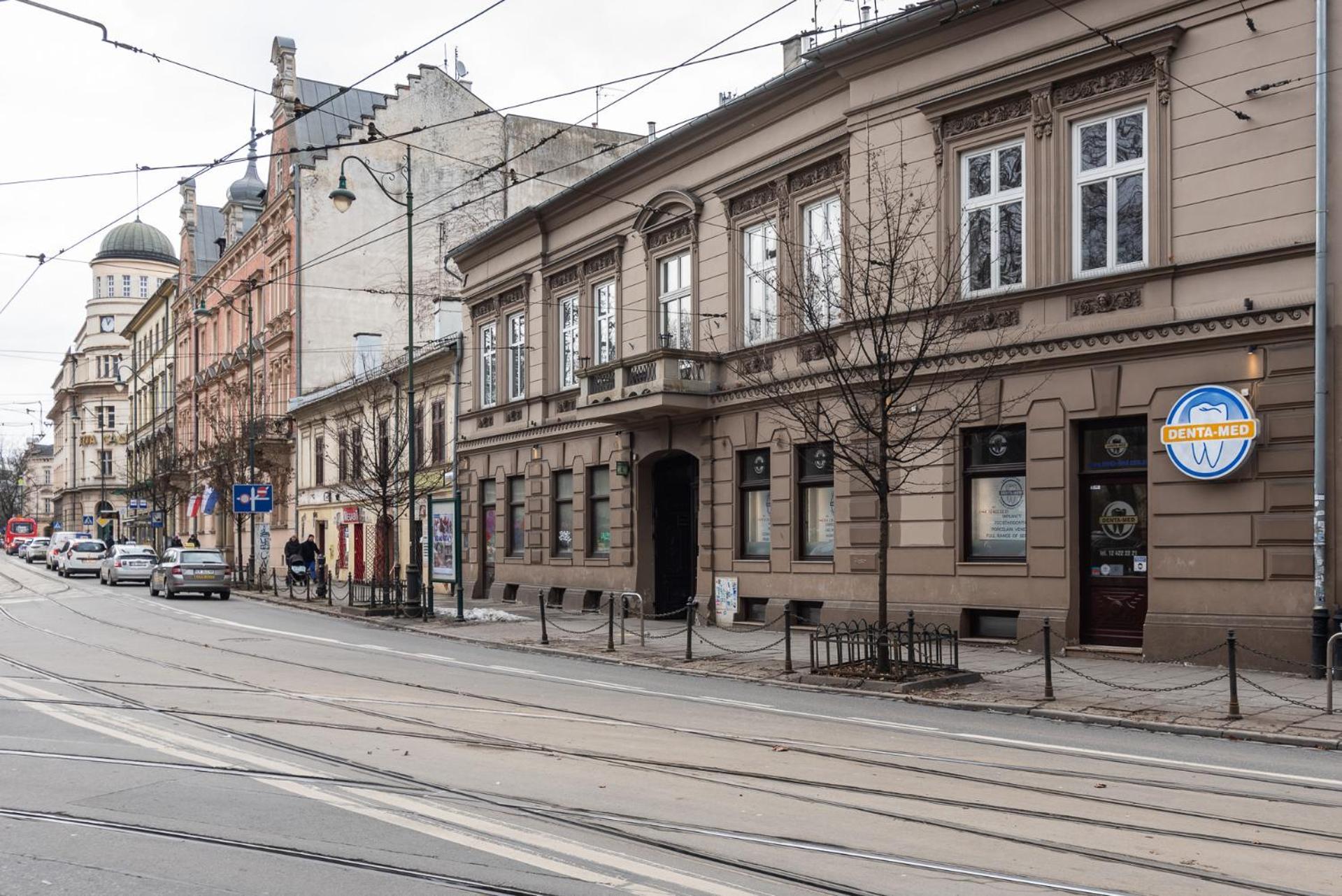 Modern Centrally Located Apartments - By Upstairs Krasków Exterior foto